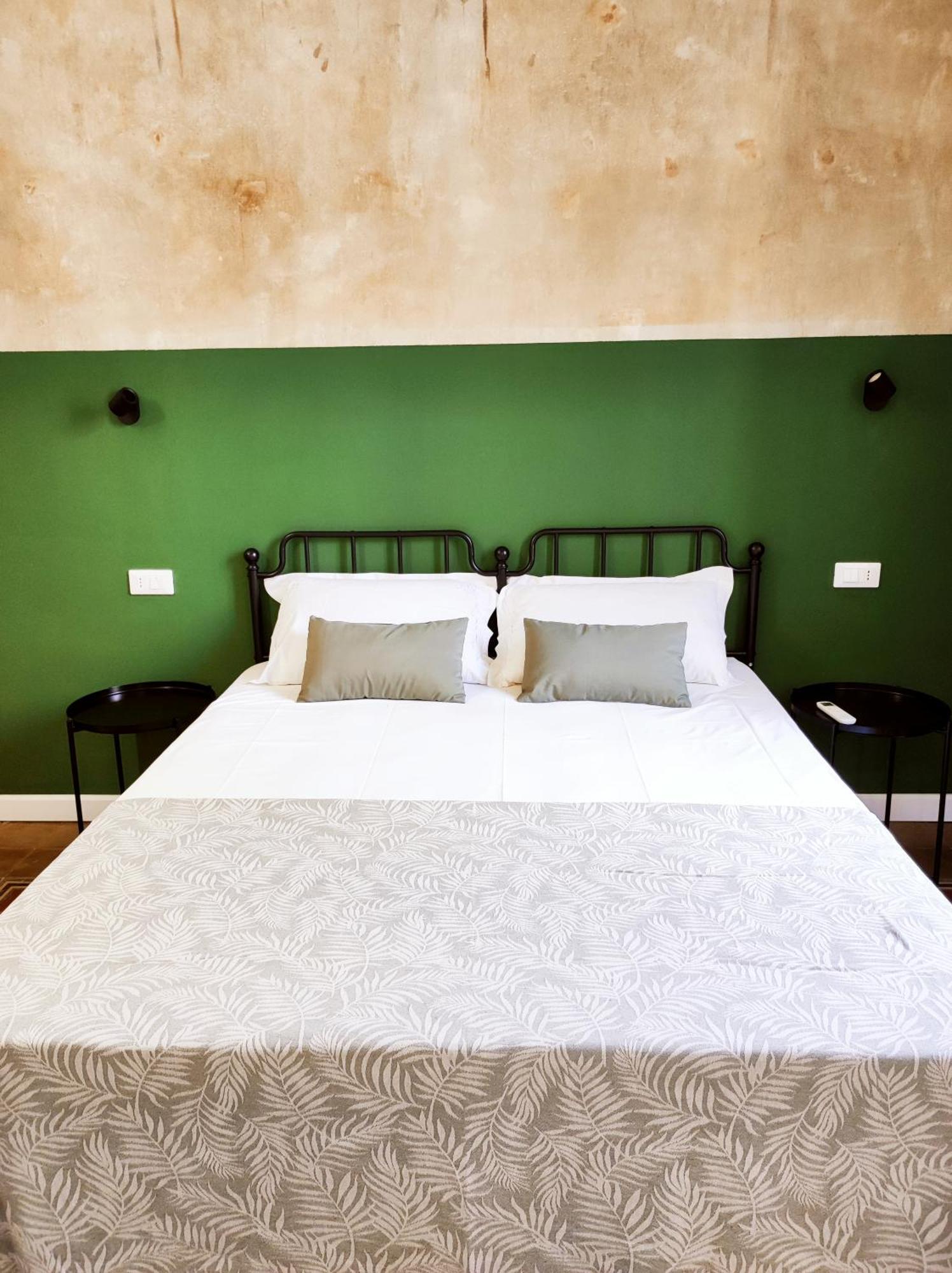 Donna Oliva Guest House Palermo Eksteriør billede